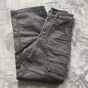 Hollister Ultra High Rise Baggy Cargo Pants